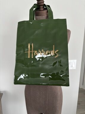 NWOT Harrods London Green PVC Shiny Logo Shopper Tote